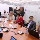 Cuatro legisladores de los nueve miembros de la mesa participaron presencialmente de la sesión en el seno de la comisión legislativa.