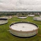 El Ministerio de Energía señaló que pozos petroleros irán parando su bombeo paulatinamente.