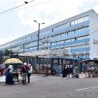 Las autoridades del IESS aseguran estar trabajando en la provisión de medicinas para los afiliados.