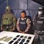 Sospecha. El agente penitenciario se movilizaba en un vehículo en el que se encontraron celulares y pertrechos.