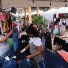 Comunidad. Emprendedores de nueve manzanas de la Martha de Roldós se unieron en la feria La Martha Emprende.