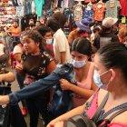 Bahía. En este punto del centro de la ciudad, las promociones y las ventas se incrementan cada día. Desde las 09:00, se percibe gente en el sitio.