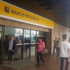 AGENCIA DEL BANCO DE PICHINCHA DE LA CALLE PICHINCHA Y NUEVE DE OCTUBRE DE GUAYAQUIL