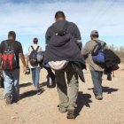 No existe una cifra exacta de cuántos migrantes han cruzado por la frontera terrestre de México y Estados Unidos.