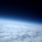 Los científicos han creído que la capa de ozono era capaz de proteger la vida de la radiación ultravioleta./ DPA