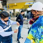 Personal del sistema de transporte masivo Metrovía y de la ATM socializa la disposición que entra en vigencia este miércoles 12 de enero.