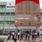 Seis exfuncionarios del Hospital Guasmo Sur y dos proveedores son investigados por el delito de peculado en la adquisición de insumos médicos para la Unidad de Traumatología.