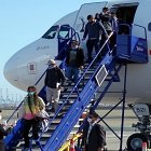 El transporte aéreo de pasajeros es uno de los más afectados por la nueva variante de Covid-19.