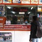 Gran parte de la ciudadanía acude a comprar medicinas para la gripe sin antes visitar a un médico.