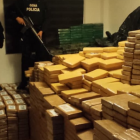 Las unidades especializadas incautaron más de 6 toneladas de cocaína en inmuebles que eran utilizados como centro de acopio.