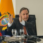 El ministro de Economía y Finanzas, Simón Cueva, en rueda de prensa explicó los resultados económicos de 2021.