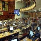 El pleno de la Asamblea retomó ayer las sesiones semipresenciales.