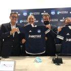 El Bombillo ya tiene su camiseta.