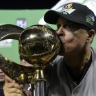 El mánager Lino Rivera, nuevo director de operaciones de los Cangrejeros de Santurce, en una fotografía de archivo.