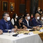 Siete legisladores se presentaron hoy junto a Guillermo Herrera y Xavier Hervas para explicar su postura sobre la normativa.