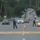 Tarea. Este fin de semana se ejecutó un operativo con 70 agentes.