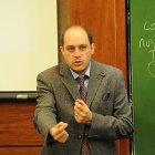 Autoridad.- Julio José Prado, ministro de Producción.