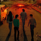 Imagen cedida por Netflix de uno de los pósters oficiales del volumen 1 y 2 de la cuarta temporada de Stranger Things