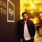 Aunque en los días de confinamiento por la pandemia quiso tirar la toalla, el amor por el microteatro lo empujó a seguir adelante.