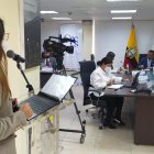 Cuentas. Funcionarios fueron llamados al pleno para que expliquen el desarrollo y avance de los concursos.