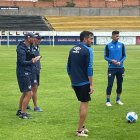 Miguel Rondelli, entrenador de la Católica, afinal detalles para el duelo copero.