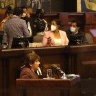 Defensa. Ruth Arregui repitió ante el Pleno de la Asamblea los argumentos que ya expuso en la Comisión de Fiscalización. Esta vez no fue escuchada.