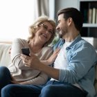 Relaciones amorosas con diferencias de edad.