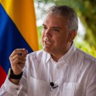 Fotografía de archivo, tomada el pasado 15 de enero, en la que se registró al presidente de Colombia, Iván Duque, durante una entrevista con Efe, en Galápagos (Ecuador).