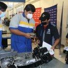 Estudiantes de la Universidad Politécnica Salesiana comparten sus conocimientos con la comunidad.