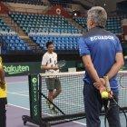 Raúl Viver junto a Gonzalo Escobar y Emilio Gómez en una de las prácticas en Francia.