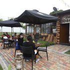 Escenario. Diferentes locales gastronómicos hay en el malecón.