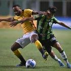 Barcelona tuvo un inicio complicado, pero pasó a controlar las acciones.