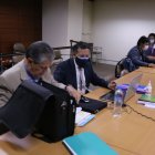 Diligencia. El excontralor Pablo Celi y su abogado Marcelo Ron durante el último intento por instalar el juicio.