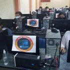 Más de 20 mil aspirantes darán la prueba en sedes físicas. El resto en sus domicilios.