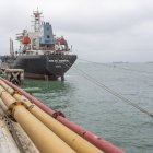 Petroecuador. Los contratos de preventa están envueltos en medio de denuncias del pago de millonarios sobornos.