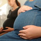 Las principales causas de este problema son la falta de educación y atención sexual y reproductiva.