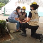 Atención. Las técnicas de respiración, de diálogo, entre otras que son con hidratación pausada, utilizan los profesionales en sus atenciones de emergencia.