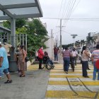 Familiares y pacientes de Solca.