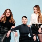 Selena junto a su mamá, Mandy Teefey, y su mejor amiga, Daniella Pierson.