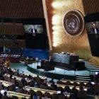 El Embajador de Ucrania ante la ONU, Sergiy Kyslytsya, se dirige a la reunión de la Asamblea General de las Naciones Unidas donde los países miembros votan si suspenden a Rusia del Consejo de Derechos Humanos causada por la invasión rusa de Ucrania en la sede de las Naciones Unidas en Nueva York, Nueva York, EE. UU., el 7 Abril de 2022. EE.UU.
