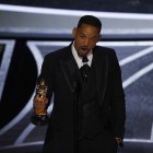El actor estadounidense Will Smith habla en la edición 94 de los premios Óscar en el Teatro Dolby en Hollywood, Los Ángeles, California