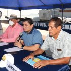 Las autoridades del torneo durante la presentación de este martes 12 de abril, en el Yacht Club Naval.