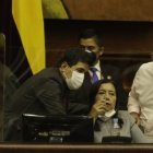 Cercanía. Julio César Sarango (Izquierda) ha defendido a Llori en varios procesos desde hace más de 13 años.