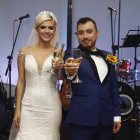 La pareja cuando se casó en diciembre.