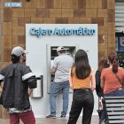 Una buena educación financiera es más que necesaria para los jóvenes que obtienen su propio dinero, según ellos mismos reconocen.