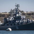 Sebastopol. El buque Mosvká solía ser noticia en la prensa de Rusia con el apodo de ‘asesino de portaviones’.