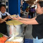 Venta de Fanesca en la capital no despega ya que varia en sus precios pero la sason se hace sentir tambien hay opciones de buñuelos y fanesca de dulce