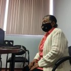 Zoila Chimbo, madre Luis Eduardo Guachalá, en una audiencia de 2020.