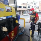 Contexto. El alto precio de los combustibles reactivó el debate sobre la calidad que se ofrece en el mercado.