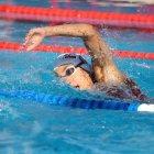 Danna Martínez, nadadora ecuatoriana, logró la medalla de bronce en los 800 metros libres.
